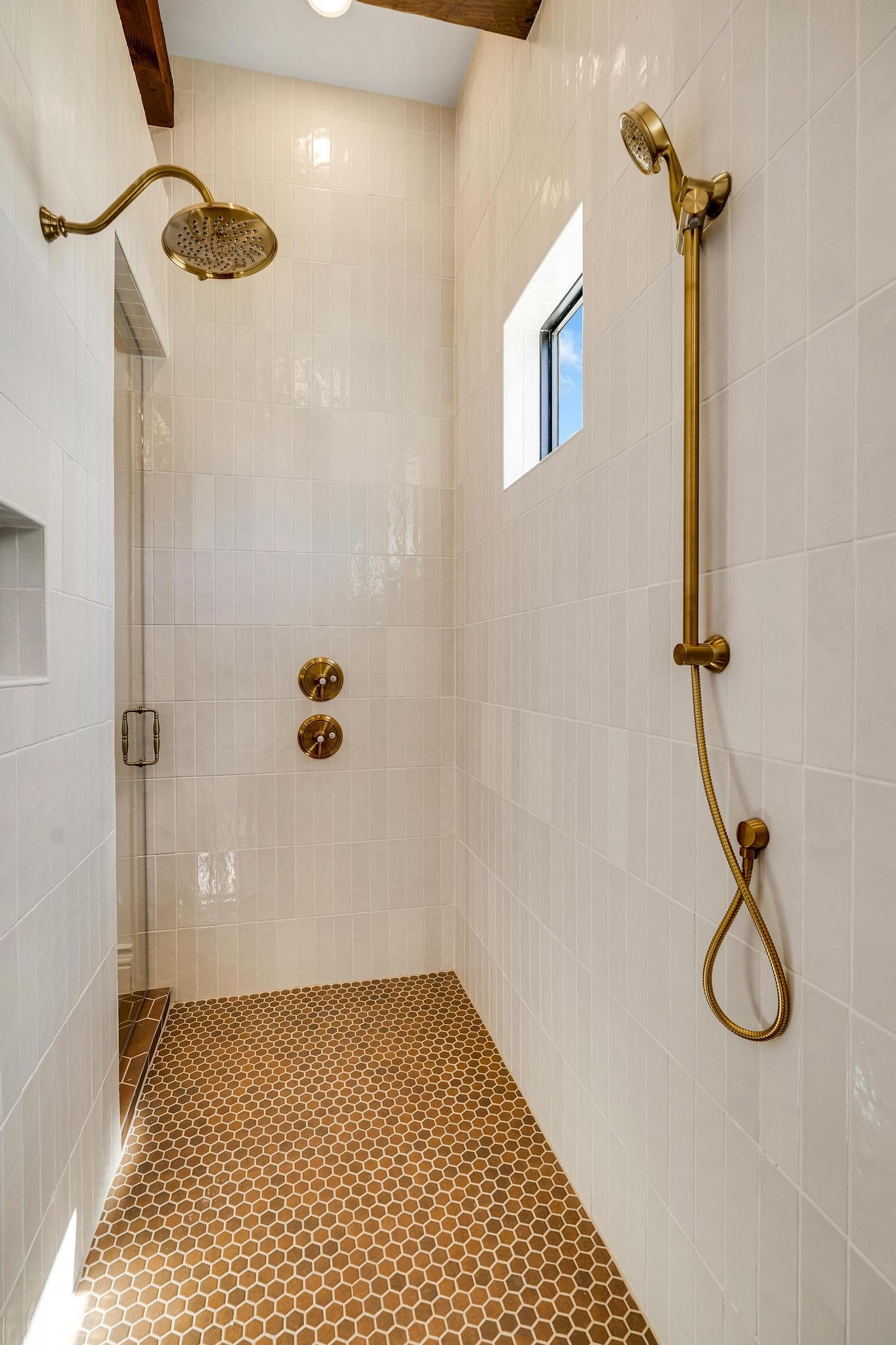 The entry of a Marquis Builders custom home near Fredericksburg